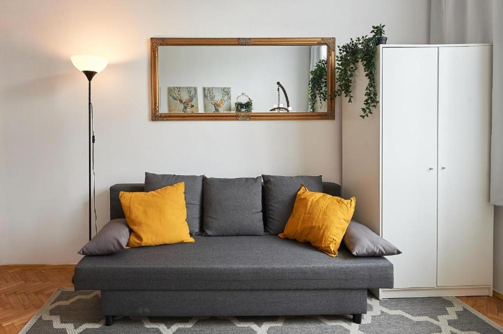 Miodowa Apartment Krasków Εξωτερικό φωτογραφία