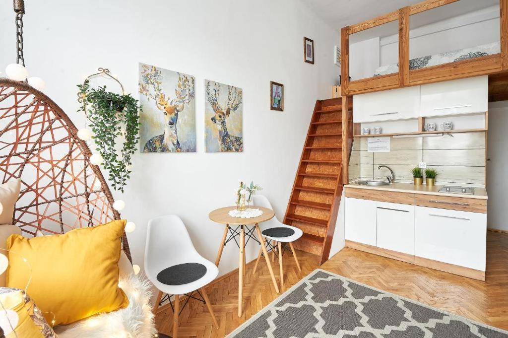 Miodowa Apartment Krasków Εξωτερικό φωτογραφία